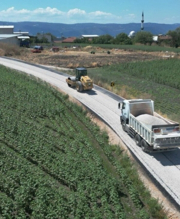 Nilufer8217de-ulasim-icin-sathi-asfalt-kaplama-calismasi-basladi-featured
