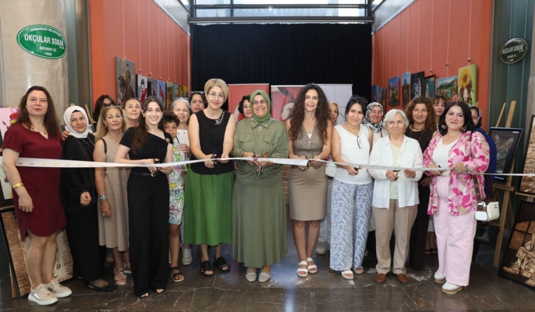 OSMEK-kursiyerlerinin-eserleri-sergiyle-sanatseverlerle-bulustu-featured