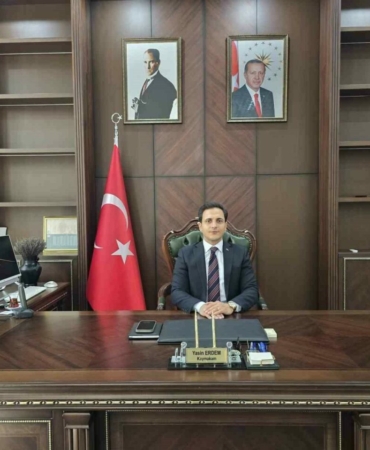 Orhaneliye-atanan-Kaymakam-Erdem-goreve-basladi-featured