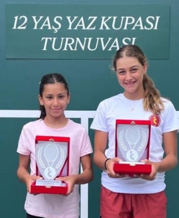 Osmangazili-11-Yas-Azra-finalde-ikinci-oldu-featured