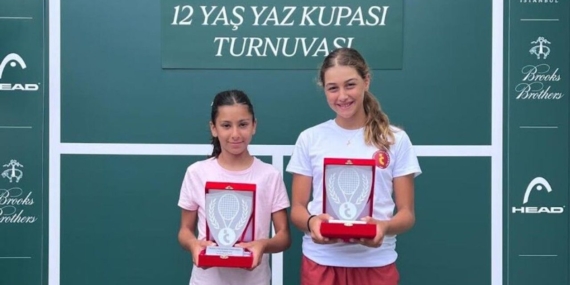 Osmangazili 11 Yaş Azra finalde ikinci oldu