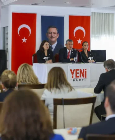 Ozgur-Ozel-2008217den-fazla-belediye-baskani-Yeni-Parti8217ye-katilacak-featured
