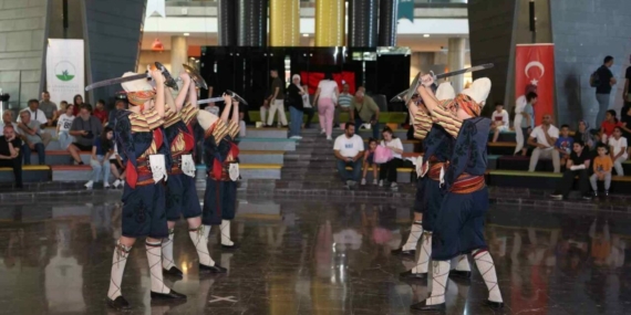 Panorama 1326 Bursa’da Tarih Coşkusu Yeniden Yaşandı