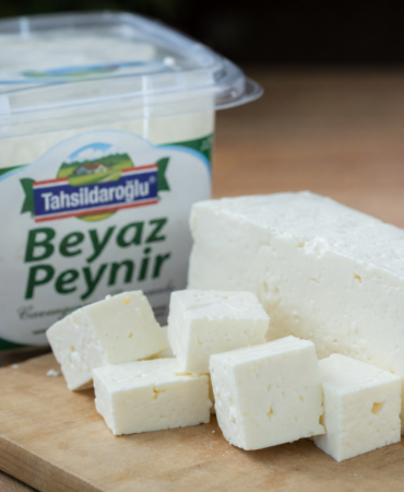 Tahsildaroglu-beyaz-peynirinde-toplatma-karari-listeria-alarmi-openai-image