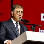 Torenle-AK-Parti-Rozeti-Takilmasi-sasirtici-olmaz-featured