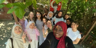Uluslararasi-Ogrencilerle-Turk-El-Sanatlari-Dunyaya-Tasiniyor-featured