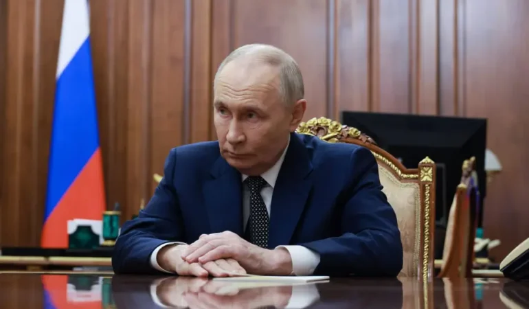 Vladimir-Putin-karariyla-Rus-ordusu-2-milyon-426-bin-130-kisiye-cikti-featured