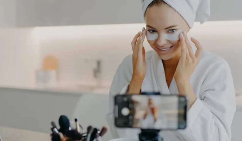 Yapay-zekali-reklamlar-sahte-indirimler-ve-influencer-paylasimlari-denetimde-featured