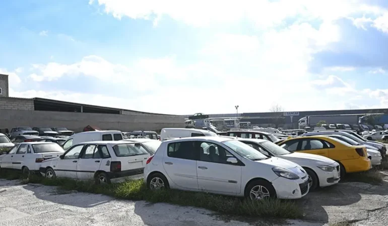 Yediemin-otoparklarinda-dolandiricilik-carki-cozuldu-34-gozalti-featured