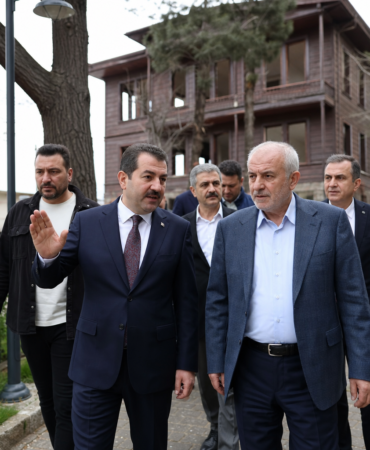 Yildirimda-Fevziye-Parki-ve-Tarihi-Kosk-Icin-Geri-Sayim-Basladi-kai