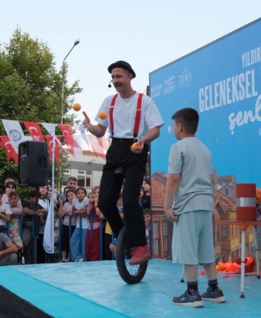 Yildirimda-Sokaklar-Senliklerle-Renklendi-featured