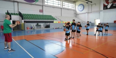 Yildirimda-Yaz-Spor-Okullariyla-Cosku-Devam-Ediyor-featured