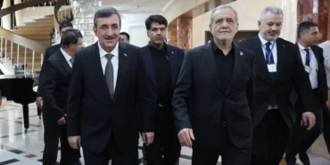 Yilmaz8217in-Iran-ziyareti-Hamaney-cenazesi-icin-Tahran8217da-featured