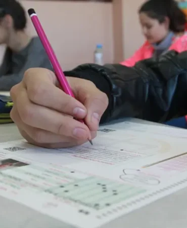 Yuzdelik-dilimi-onemli-LGS-tercihleri-bugun-basliyor-featured
