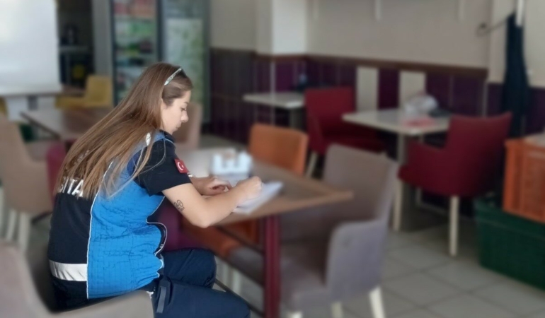 Zabita-ekipleri-doner-salonlarini-denetledi-featured
