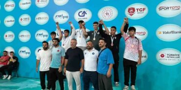 Minikler Güreş Türkiye Şampiyonası’nda Bursa damgası: 14 madalya