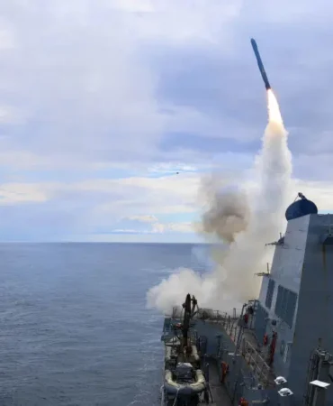 ABD-Donanmasi-Raytheon-ile-229-milyar-dolarlik-sozlesme-featured