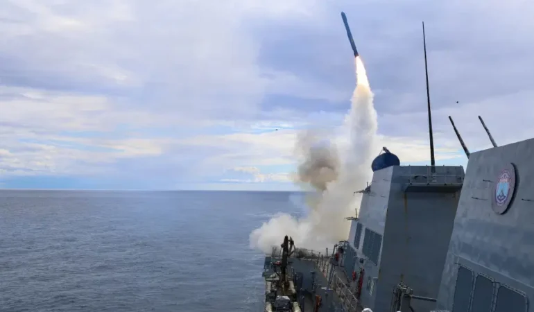 ABD-Donanmasi-Raytheon-ile-229-milyar-dolarlik-sozlesme-featured