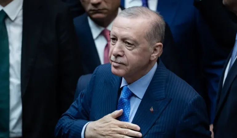 AK-Parti-25.-yil-kutlamasinda-Erdogan8217dan-mesajlar-featured