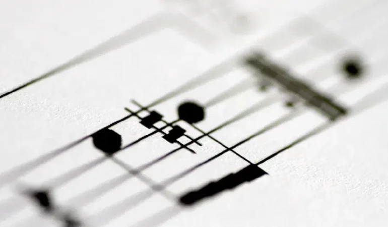 ARIA-yapay-zeka-ile-uretilen-sarkilari-listelerden-cikardi-featured