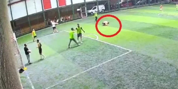 Ahmet Gül Avcılar’da halı saha maçında fenalaştı hayatını kaybetti