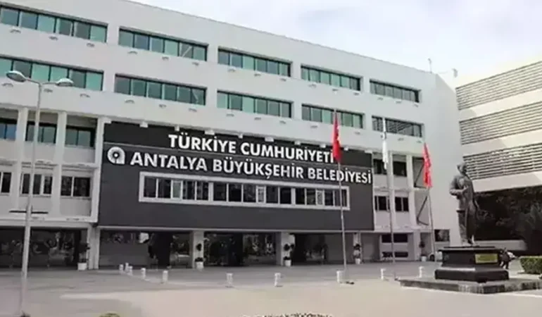 Antalya8217da-iki-yeni-gozalti-yolsuzluk-sorusturmasi-featured
