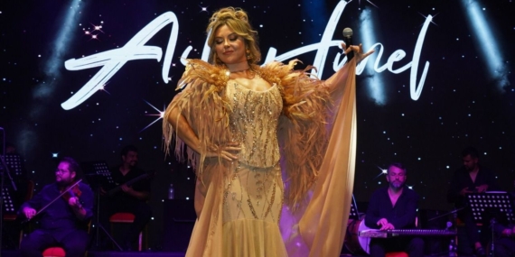 Asli-Hunel-Kulturparkta-Uluslararasi-Bursa-Festivalinde-sahne-aldi-featured