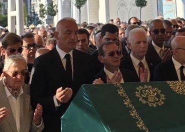 Bakan-Ersoy-cenazede-Birol-Altinkilici-ugurladi-featured