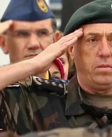 Bakan-Gurlek-Behcet-Oktayin-ailesiyle-gorusecek-featured