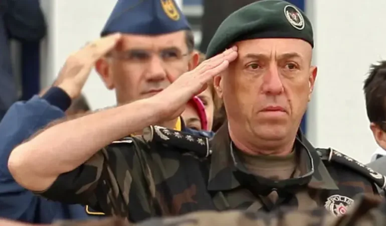 Bakan-Gurlek-Behcet-Oktayin-ailesiyle-gorusecek-featured
