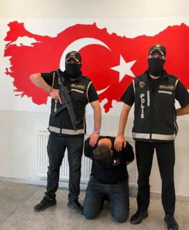 Baku8217de-yakalanan-supheli-Turkiye8217ye-getirildi-featured
