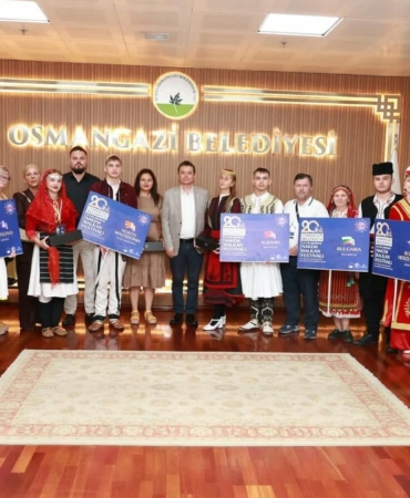 Balkan-dans-ekipleri-Baskan-Erkan-Aydini-Osmangazide-ziyaret-etti-featured