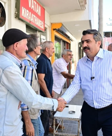 Baskan-Yilmaz-Zumrutevler-Cicek-Caddesi-esnafini-dinledi-featured