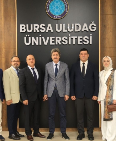 Bursa-Uludag-ve-DAU-KKTC8217de-kapsamli-akademik-protokol-imzaladi-featured
