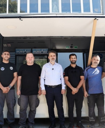 Bursa-eski-BURULAS-otobuslerini-afet-araclarina-ceviriyor-featured