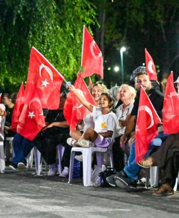 Bursa8217da-Kulturpark8217ta-Zafer-Haftasi-konserleri-devam-ediyor-featured