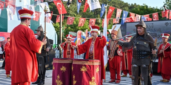 Bursa8217nin-Fethi-700.-yili-Keles8217te-senlikle-kutlandi-featured