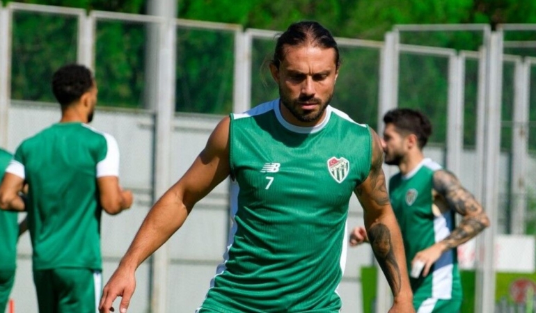 Bursaspor-Istanbul8217a-hareket-etti-Karagumruk-maci-oncesi-featured