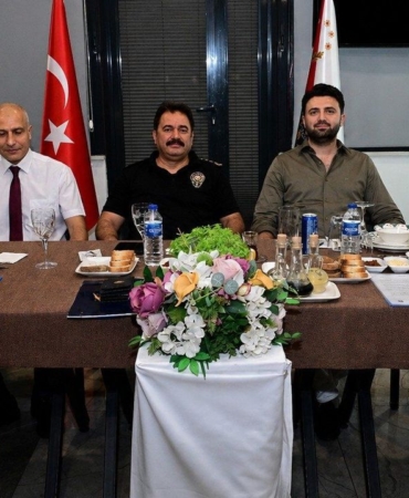 Bursaspor-Yonetimi-ve-Taraftar-Emniyetle-Bir-Araya-Geldi-featured