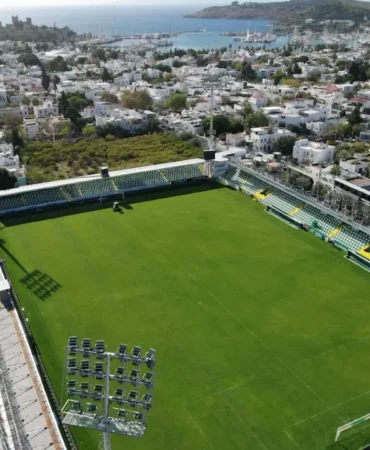Bursasporun-rakibi-Bodrum-FK-cezali-tribunlerle-sahaya-cikacak-featured