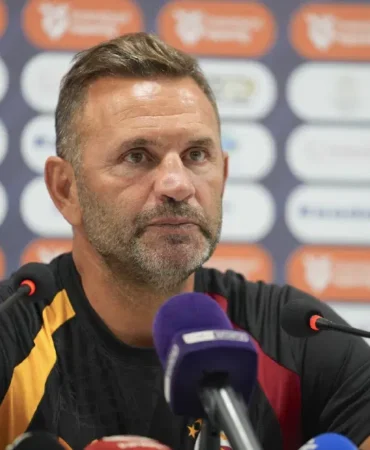 Buruk-En-az-iki-ya-da-uc-transfer-hedefimiz-var-featured