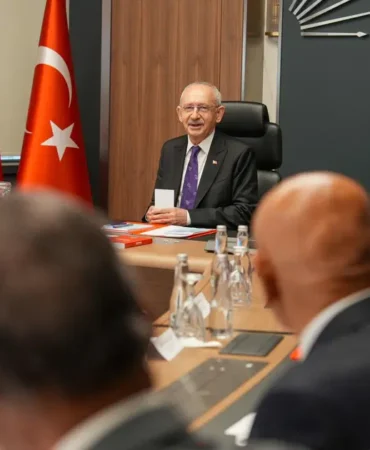 CHP8217de-MYK-ve-PM-Toplantilari-Kurultay-Takvimi-Kongre-Tarihleri-featured