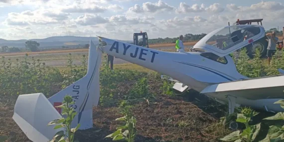 Çatalca’da eğitim uçağı sert inişi sonrası öğrenci pilot yaralandı