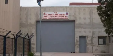 DEM-Parti-Heyeti-Imrali8217dan-Dondu-Ocalan-ile-3-Saatlik-Gorusme-featured