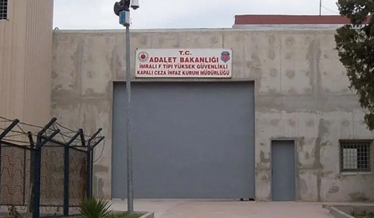 DEM-Parti-Heyeti-Imrali8217dan-Dondu-Ocalan-ile-3-Saatlik-Gorusme-featured