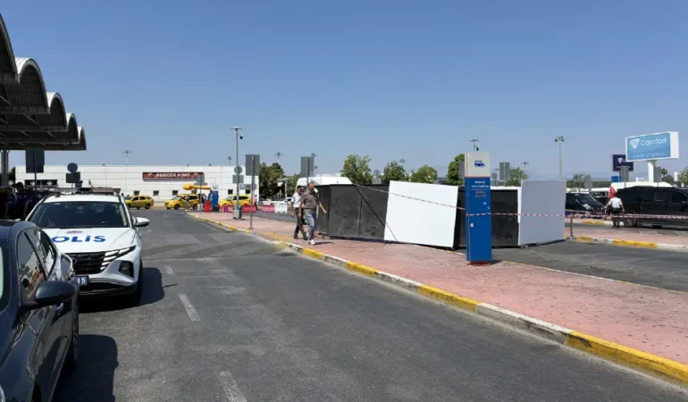 Emekli-polis-Antalya-Havalimani8217nda-kadin-cinayeti-isledi-featured