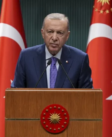 Erdogan8217dan-Dunya-Insani-Yardim-Gunu-mesaji-ornek-olmaya-devam-featured