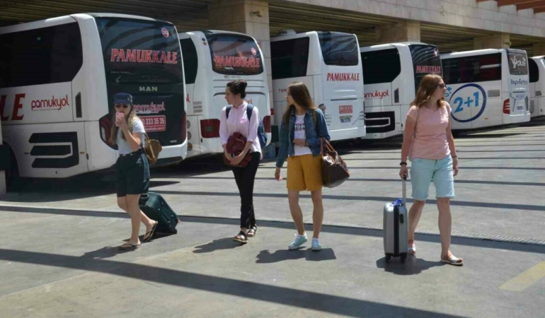Eskiden-dondurma-ikrami-vardi-artik-kek-bile-verilmiyor-featured