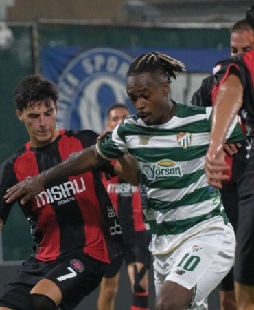 Fatih-Karagumruk-2-1-Bursaspor-ligde-ilk-yenilgi-featured