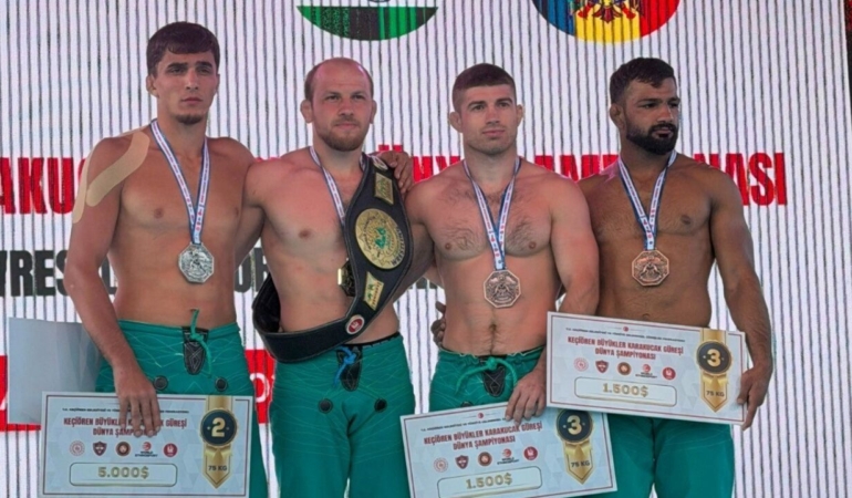 Fazli-Eryilmaz-Kecioren8217de-75-kiloda-dunya-sampiyonu-featured